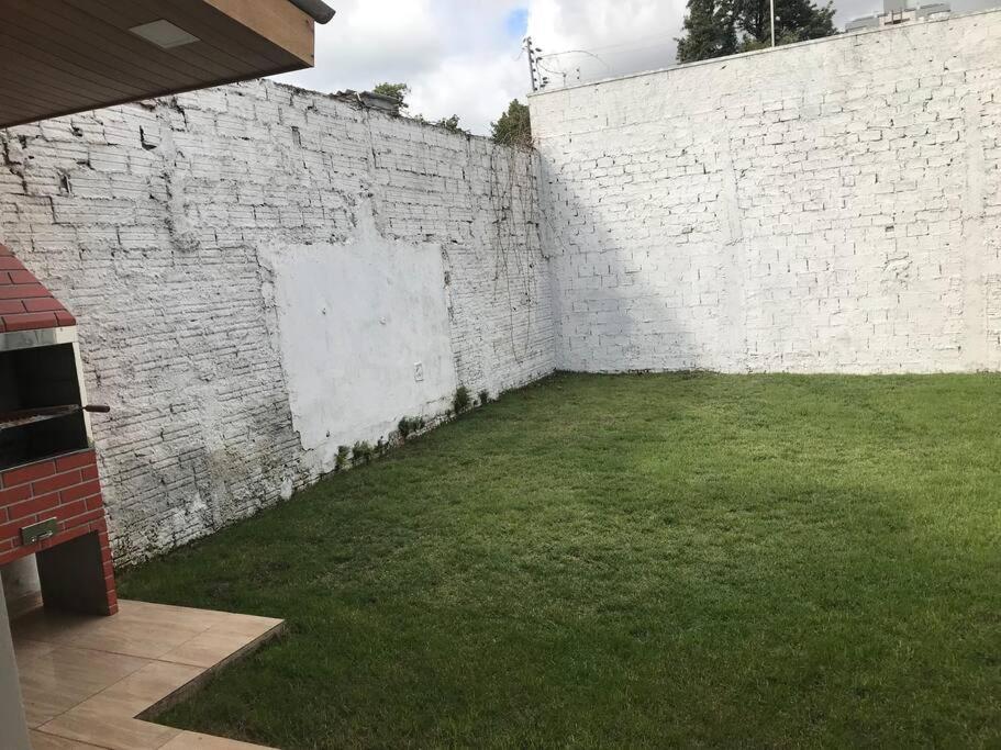 Casa Com 2 Quartos Agradaveis Com Ar Condicionado Foz do Iguacu Ngoại thất bức ảnh